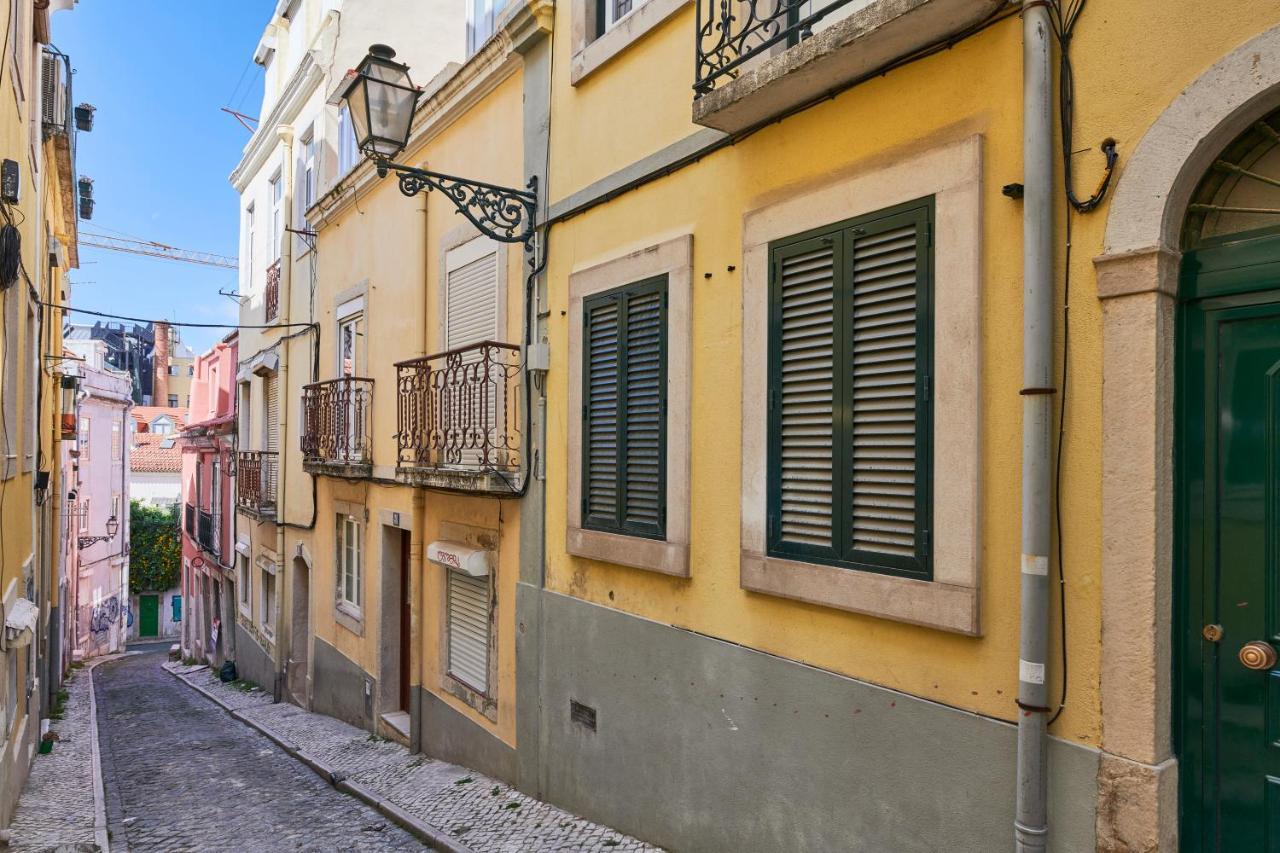 Idyllic Lisbon Apartments With Amazing Courtyard, By Timecooler Exterior foto